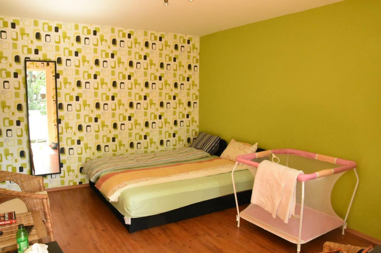 Lovely Apartment At Balatonfenyves Esterno foto